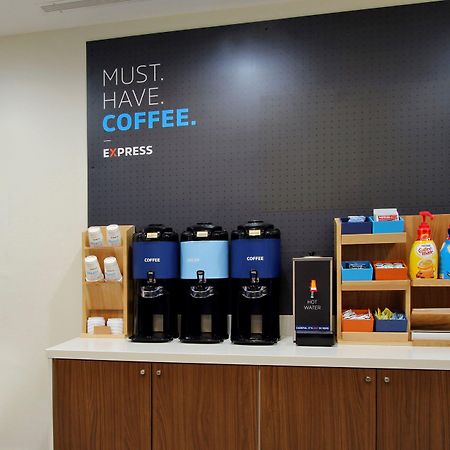 Holiday Inn Express & Suites Houston South - Near Pearland By Ihg Eksteriør bilde