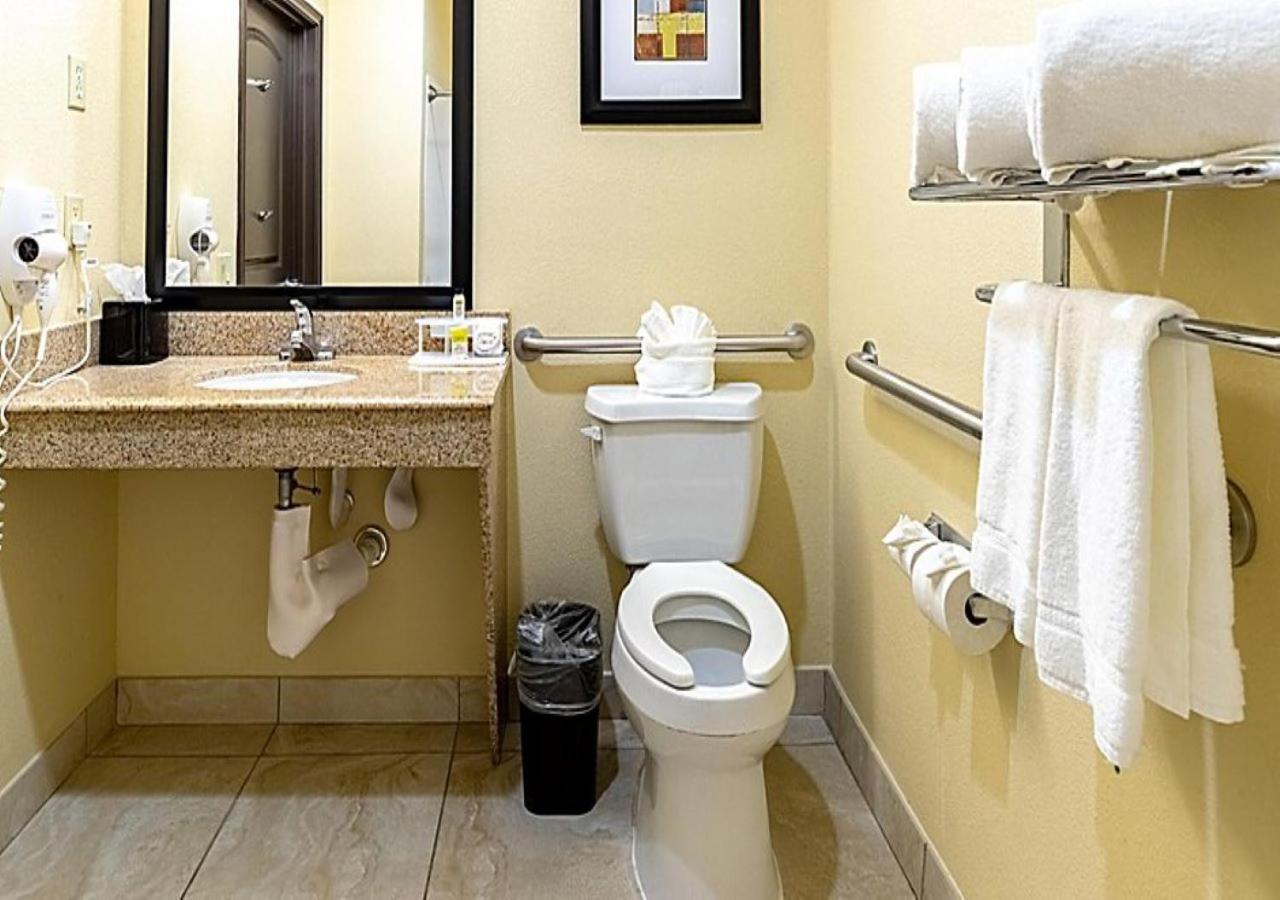 Holiday Inn Express & Suites Houston South - Near Pearland By Ihg Eksteriør bilde