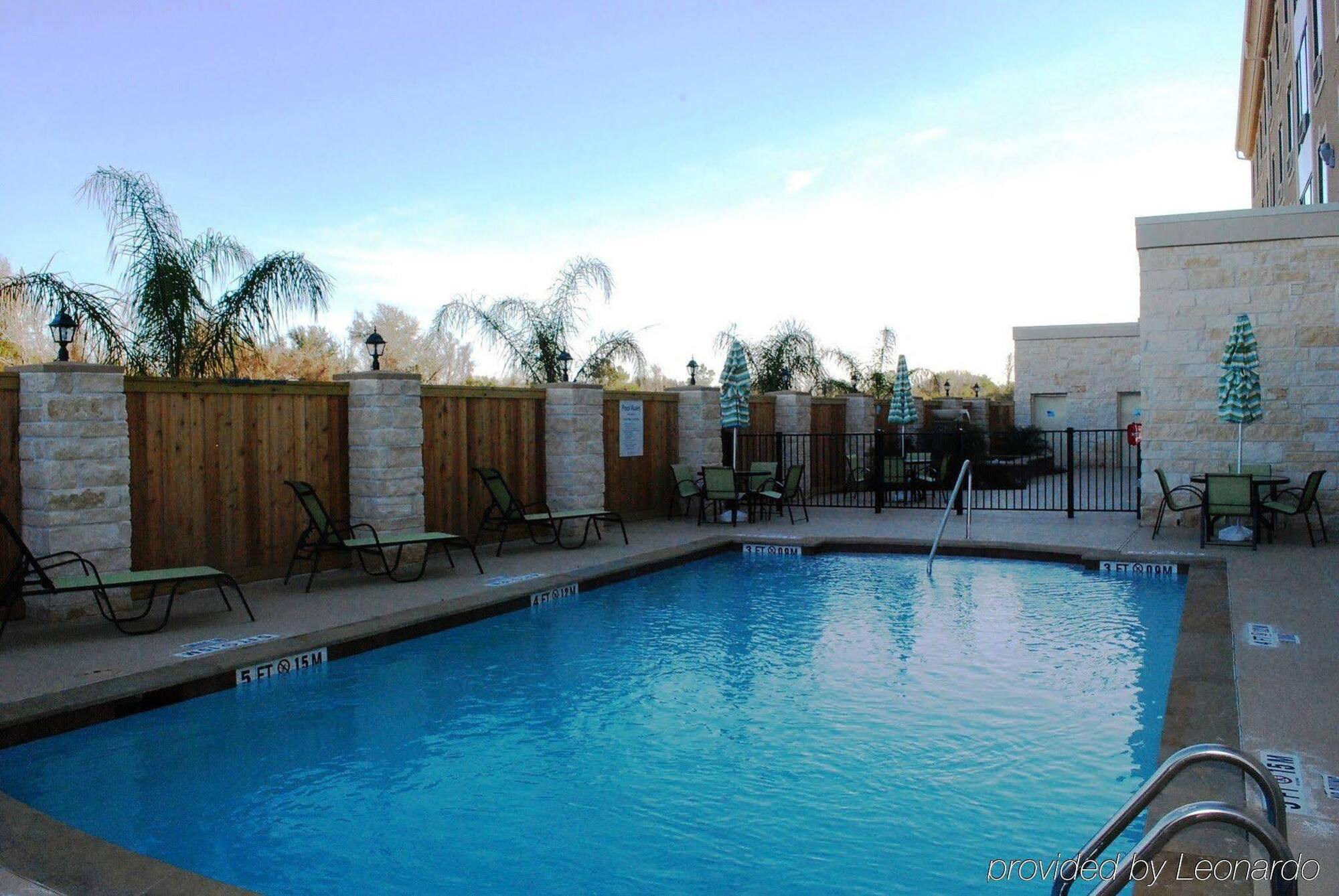 Holiday Inn Express & Suites Houston South - Near Pearland By Ihg Eksteriør bilde